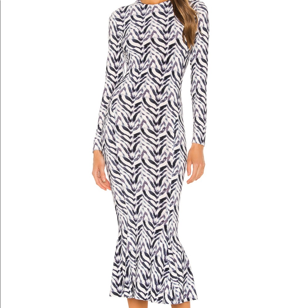 Norma Kamali Long Sleeve Crew Fishtail Dress XS